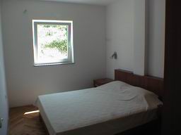 Apartment Stivan Island Cres top floor main bedroom